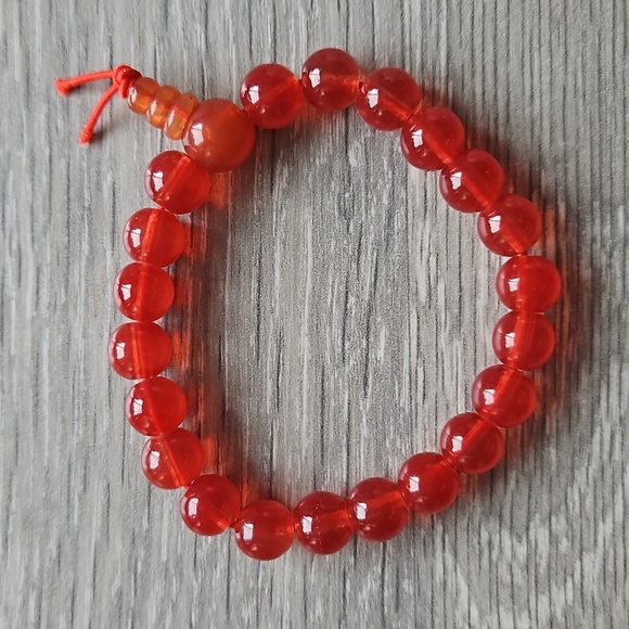 NEW! RED SPIRITUAL CHAKRA BEAD BRACELET - Picture 2 of 3